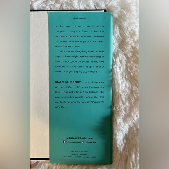 Stassi Schroeder fm Vanderpump Rules Next Level Basic hardcover book - Picture 4 of 6
